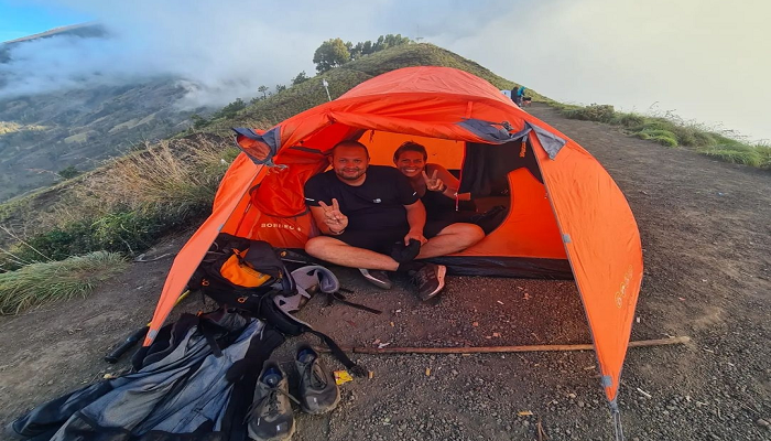Rinjani trekking, Lombok volcano Mount Rinjani, 
Rinjani Guide, Rinjani camping tour, Rinjani hiking, 
rinjani treking HIJANI, mount rinjani tour