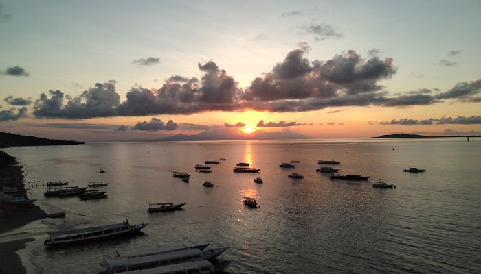 Gili Islands population, Gili Trawangan population, Gili Air population, Gili Meno population, Gili Islands travel guide, 